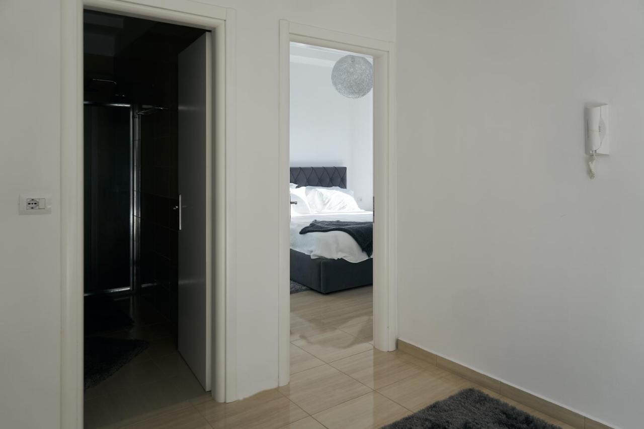The Garrison Apartment Saranda Extérieur photo